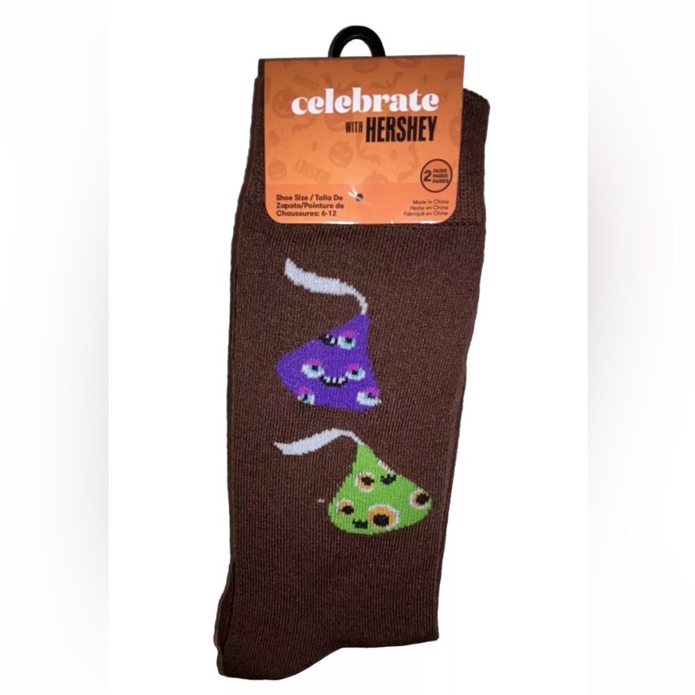 Hershey Kisses & Reese's Crew Socks 2 Pair Men's 6-12 Brown Orange Halloween NEW